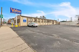 785 Page Blvd, Springfield, MA 01104 - Photo 1