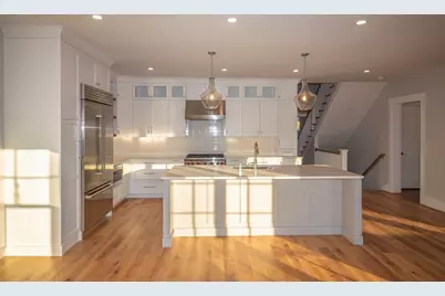 533 Woods Hole Rd #B102, Falmouth, MA 02543 - Photo 5