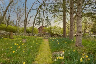 1150 Russells Mills Rd, Dartmouth, MA 02748 - Photo 21