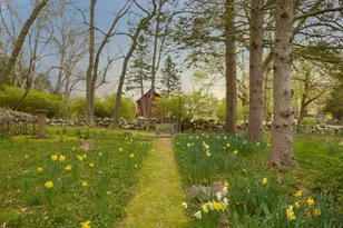 1150 Russells Mills Rd, Dartmouth, MA 02748 - Photo 19