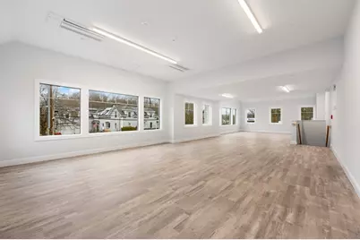 451 Essex St, Beverly, MA 01915 - Photo 15