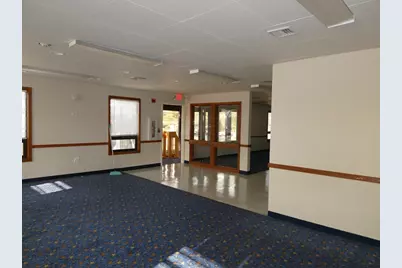 445 Faunce Corner Rd, Dartmouth, MA 02747 - Photo 9