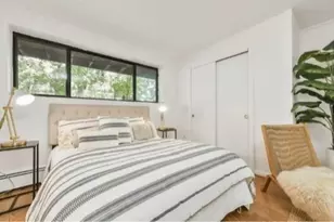 10 Coffey St, Boston, MA 02122 - Photo 3