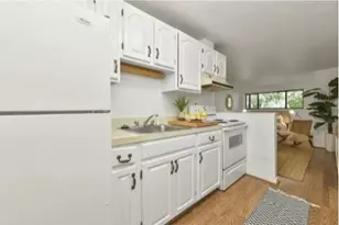 10 Coffey St, Boston, MA 02122 - Photo 5