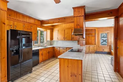 1894 Massachusetts Avenue, Lexington, MA 02421 - Photo 9