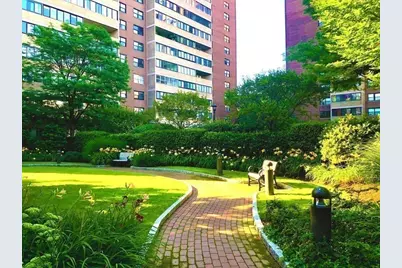 2 Hawthorne #112n, Boston, MA 02114 - Photo 9