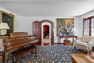 1 W Hill Pl, Boston, MA 02114 - Photo 5