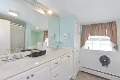 159 Hartford Ave E, Mendon, MA 01756 - Photo 27