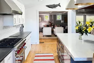 7 N Liberty, Nantucket, MA 02554 - Photo 5
