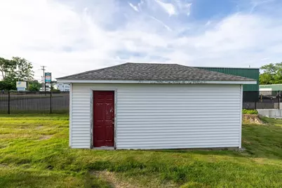 293 Bedford, Whitman, MA 02382 - Photo 7