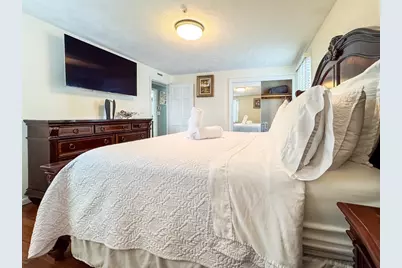 34 Rumney Rd #1, Revere, MA 02151 - Photo 9