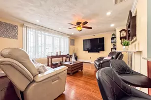 34 Rumney Rd, Revere, MA 02151 - Photo 1