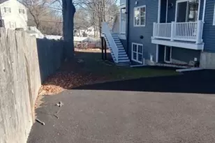 48 Village St, Reading, MA 01867 - Photo 5