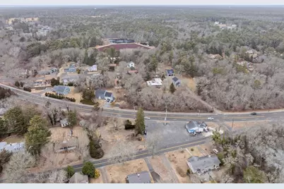 98 County Rd, Mattapoisett, MA 02739 - Photo 13