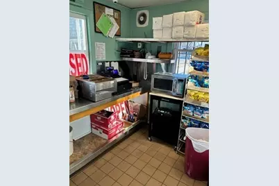 958 Ashley Blvd, New Bedford, MA 02745 - Photo 13