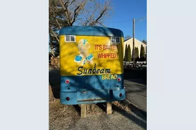 958 Ashley Blvd, New Bedford, MA 02745 - Photo 17