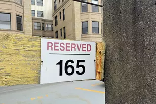 425 Newbury St, Boston, MA 02115 - Photo 3