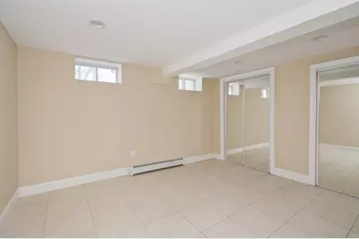 34 Temby St, Springfield, MA 01119 - Photo 13