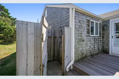 37 Quaise Rd, Nantucket, MA 02554 - Photo 23