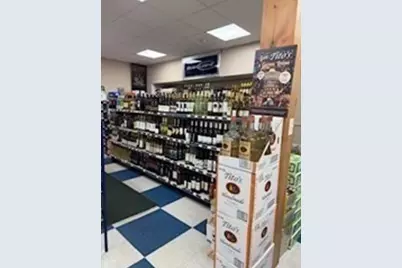 58 Summer St, Kingston, MA 02364 - Photo 9