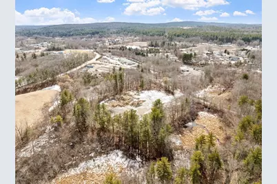 4 Spectacle Pond Rd, Littleton, MA 01460 - Photo 11