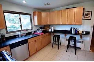 9 Reservoir Rd, Brookline, MA 02467 - Photo 5