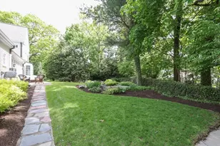 42 Edmunds Rd, Wellesley, MA 02481 - Photo 39