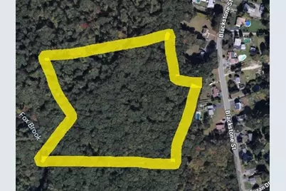 1, 3, 5 Old Lincoln St, Blackstone, MA 01504 - Photo 1