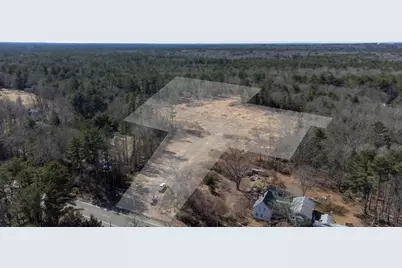 194 Bedford St, Middleborough, MA 02346 - Photo 3