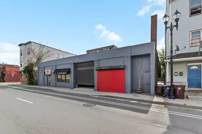 147 Broadway, Everett, MA 02149 - Photo 3
