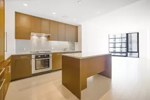 580 Washington St, Boston, MA 02111 - Photo 1