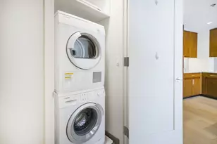 580 Washington St, Boston, MA 02111 - Photo 9