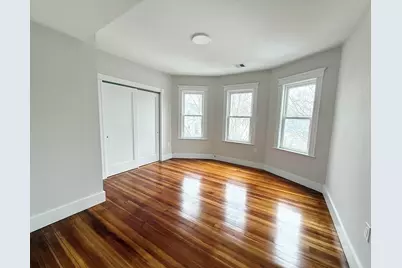 36 Raven St #3, Boston, MA 02125 - Photo 3