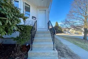 15 Burghardt St, Worcester, MA 02136 - Photo 27