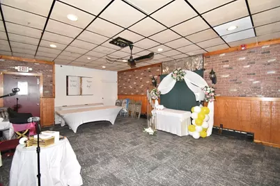 570-582 Main St, Springfield, MA 01119 - Photo 9