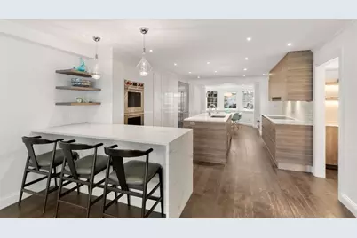 41 Chestnut St, Boston, MA 02108 - Photo 13