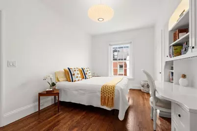 41 Chestnut St, Boston, MA 02108 - Photo 33