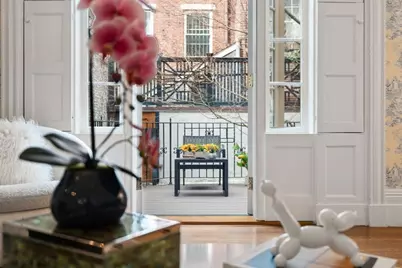 41 Chestnut St, Boston, MA 02108 - Photo 7