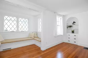 2 and 2A Harbor St, Manchester by the Sea, MA 01944 - Photo 7