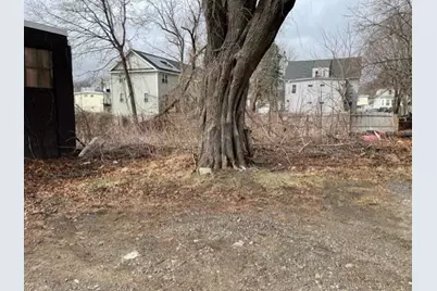 9 7th Ave, Haverhill, MA 01830 - Photo 5