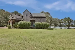 267 Barnes Rd, Oak Bluffs, MA 02557 - Photo 1