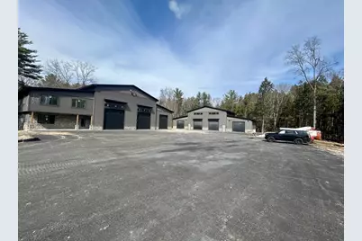 15 Oneil St, 2nd Floor Right, Easthampton, MA 01027 - Photo 3