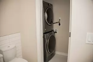 110 Broad St, Boston, MA 02110 - Photo 17