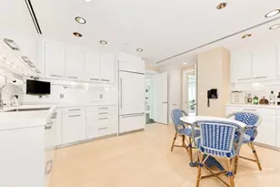 776 Boylston St, Boston, MA 02199 - Photo 11