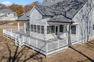 279 S E Main St, Douglas, MA 01516 - Photo 11