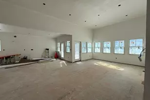 279 S E Main St, Douglas, MA 01516 - Photo 31