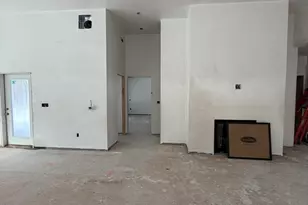 279 S E Main St, Douglas, MA 01516 - Photo 21