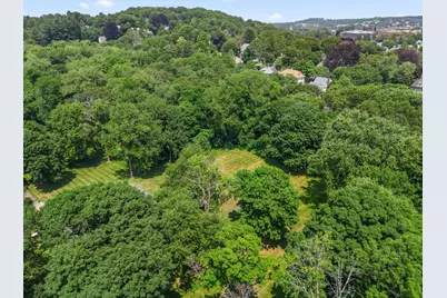 3 Suburban Rd, Worcester, MA 01602 - Photo 13