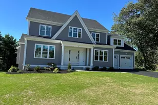 2 Libbey Ln, Grafton, MA 01536 - Photo 1