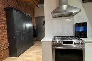 21 Wormwood St, Boston, MA 02210 - Photo 11